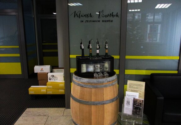 Vinothek in der Tourist Information