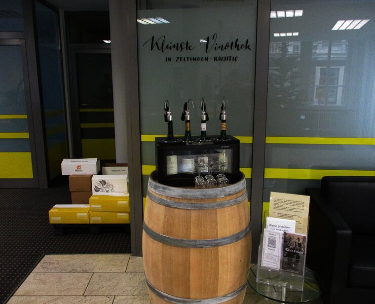 Vinothek in der Tourist Information