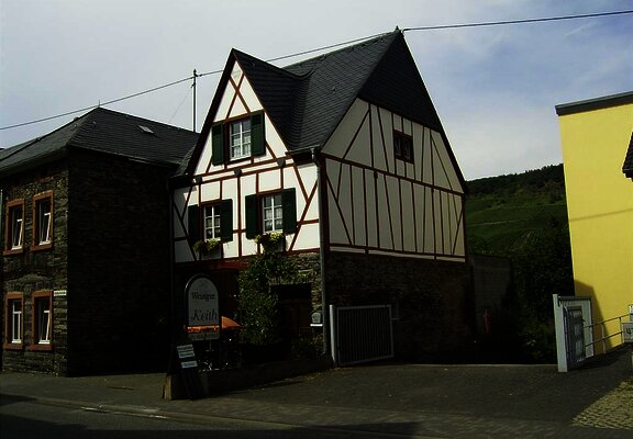 Weingut und Straußwirtschaft Keith Erben