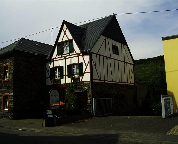 Weingut und Straußwirtschaft Keith Erben