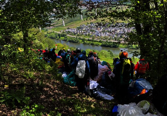 Anstehen zum Fliegen