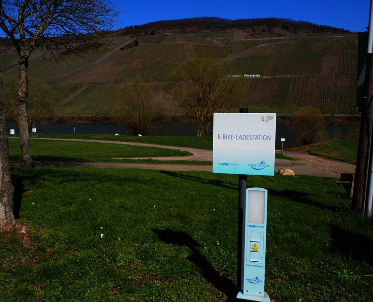 E-Bike Ladestation am Moselufer