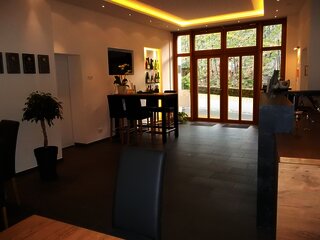 Innenansicht der Vinothek