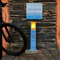 Ladestation mit Fahrrad