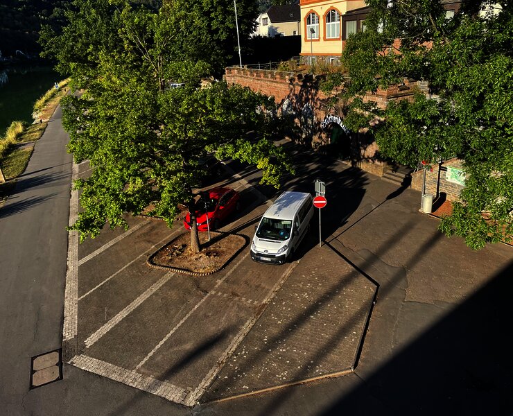 Parkplatz Kues/Moselufer Brückenkeller