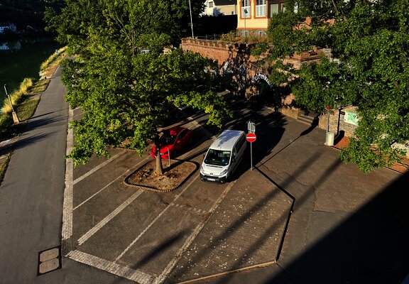 Parkplatz Kues/Moselufer Brückenkeller
