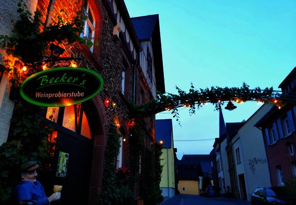 Weingut Edmund Becker Weinproobierstube