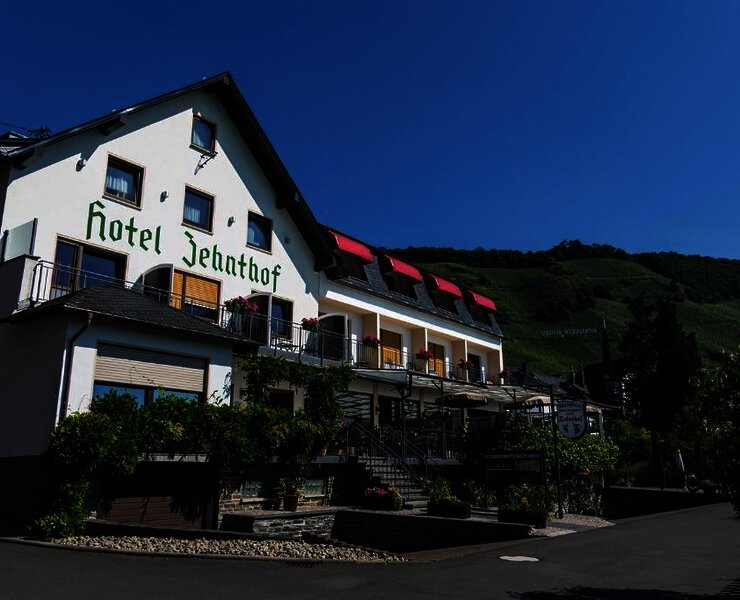 Seitliche Hausansicht