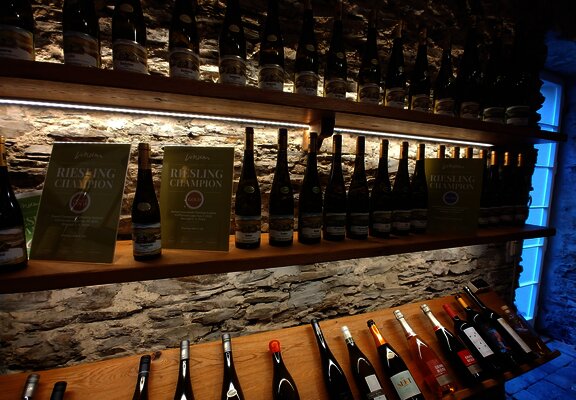 Vinothek im Weingut