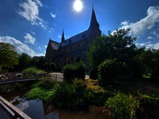 Neum_Dhron_Pfarrkirche_St_Trinitas