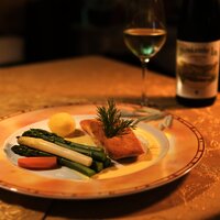 Kulinarik im Rotisserie Royale