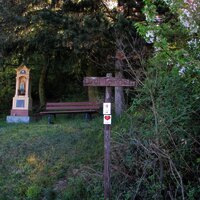 Rastbank bei den "Drei Tannen"