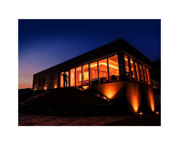 Axels Vinothek kann für Weinproben gebucht werden