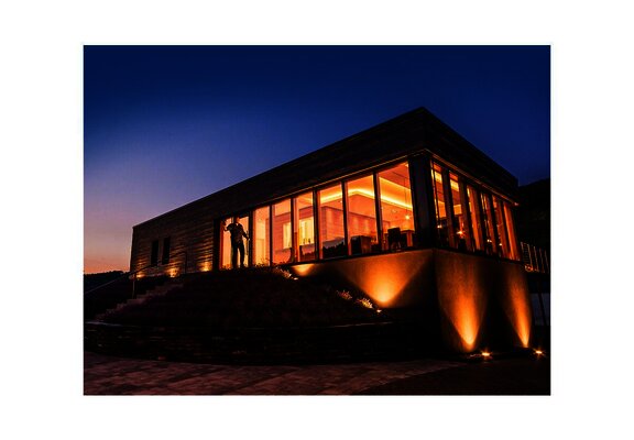 Axels Vinothek kann für Weinproben gebucht werden