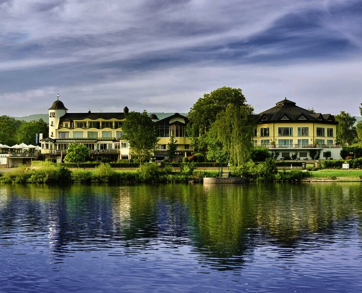 Hotel_Weisser_Baer_Mai