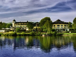 Hotel_Weisser_Baer_Mai