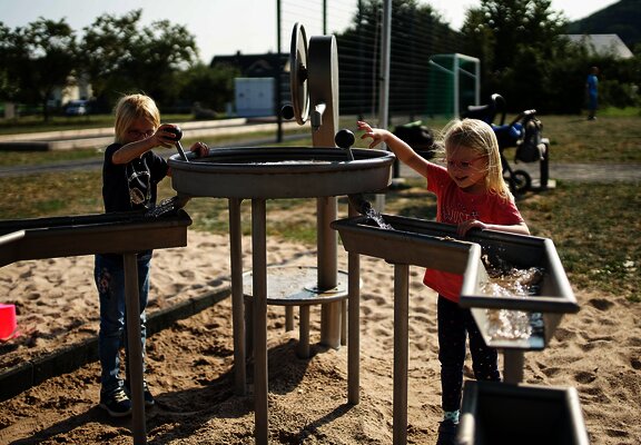 Wasserspielplatz Mehrgenerationenpark Osann-Monzel
