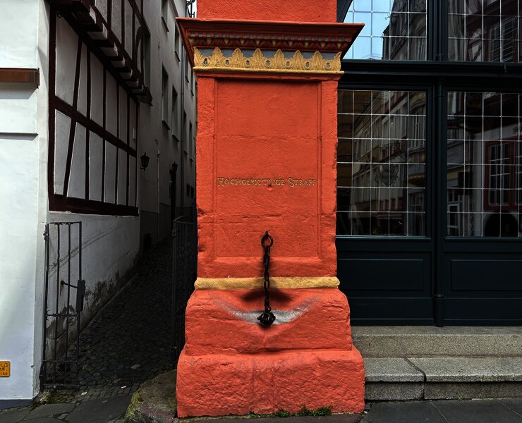 Ehrenstrafe: Pranger