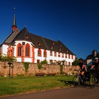 Radeln vor Nikolausstift