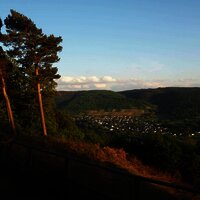 Ruhebank mit Blick auf Andel und die Mosel