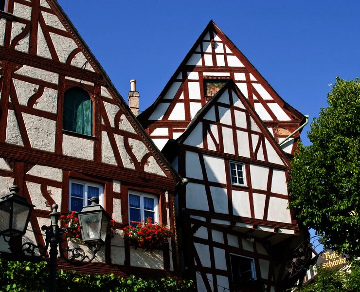 Fachwerk auf dem Marktplatz in Zeltingen-Rachtig