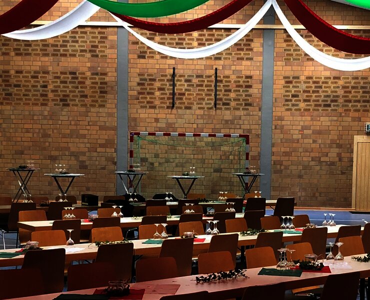 Gemeindehalle in Longkamp