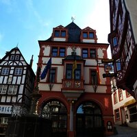 Marktplatz mit Michelsbrunnen