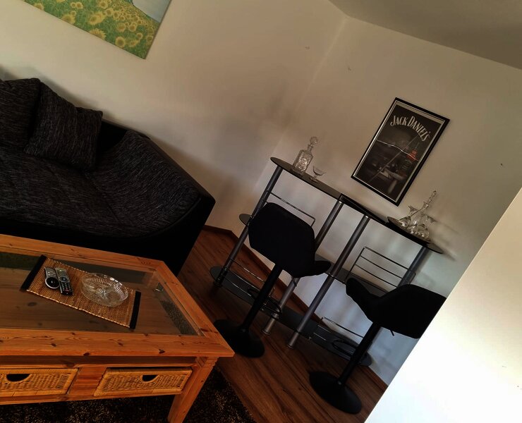 691B4579-7B95-4BD1-B2B2-391587A64D9F