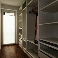 Begehbarer Kleiderschrank