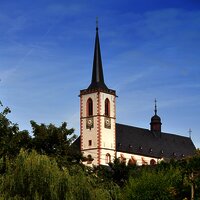 Die Wallfahrtskirche in Klausen ist Ziel des Radwegs.