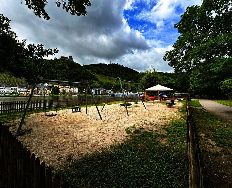 Spielplatz Moselauen