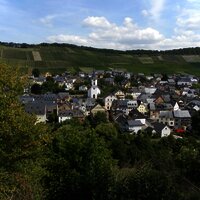 Maring mit Honigberg im Hintergrund