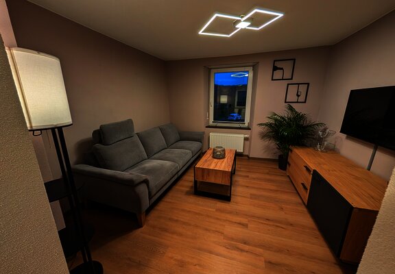 Gemütliches Wohnzimmer mit Moselblick