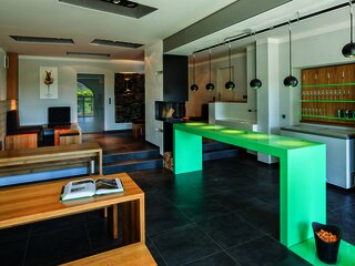 Innenansicht der Vinothek