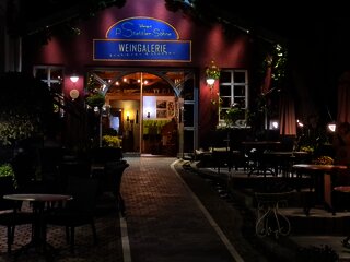 Eingang Weingalerie