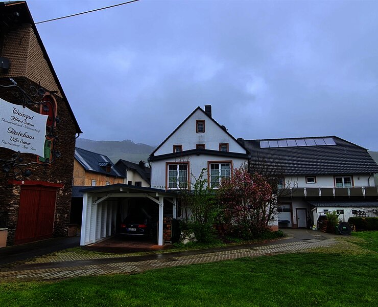 Weingut & Landhaus Simon
