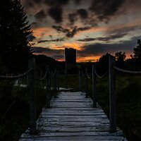 Wanderweg bei der Ruine Baldenau