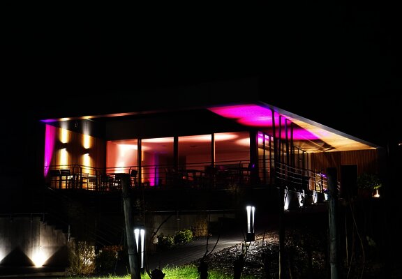 Weingut Brixius bei Nacht