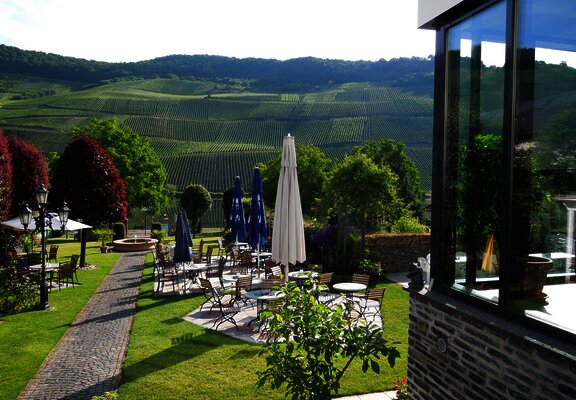 Sitzplätze außen 2