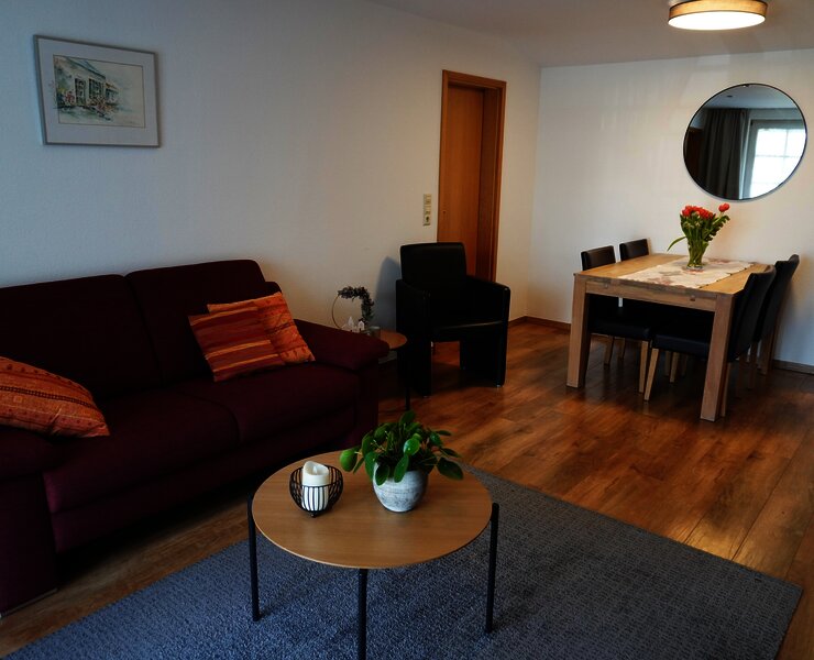 Wohnzimmer Ferienwohnung Kardinalsberg
