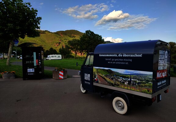 Weingut Benedict Loosen Erben Mobile Weinbar