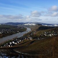 Aussicht ins Moseltal bei Lieser