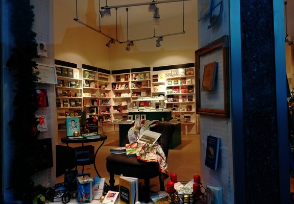 Buchhandlung Goertz Schaufenster