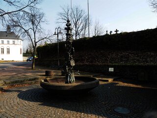 Marienbrunnen in Klausen