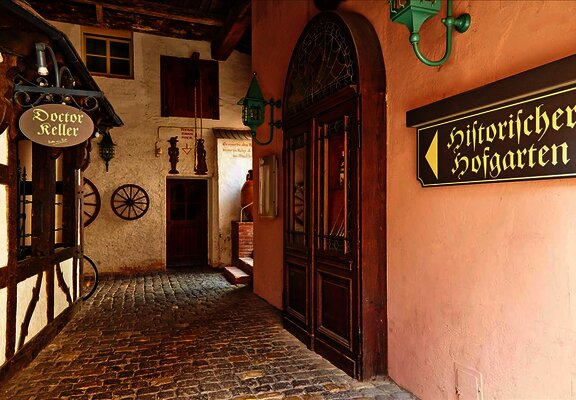 Eingang zum Innenhof