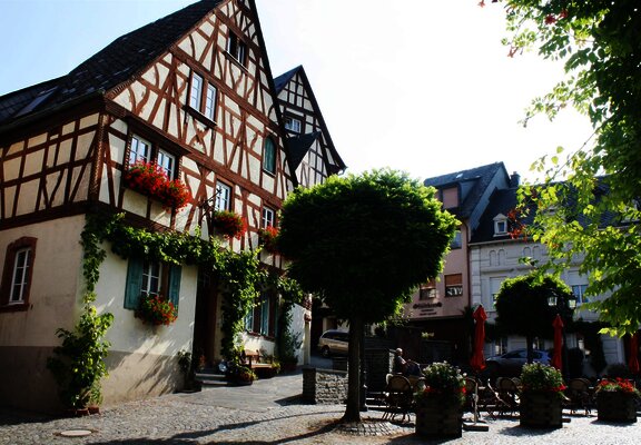 Mittelalterlicher Marktplatz in Zeltingen-Rachtig