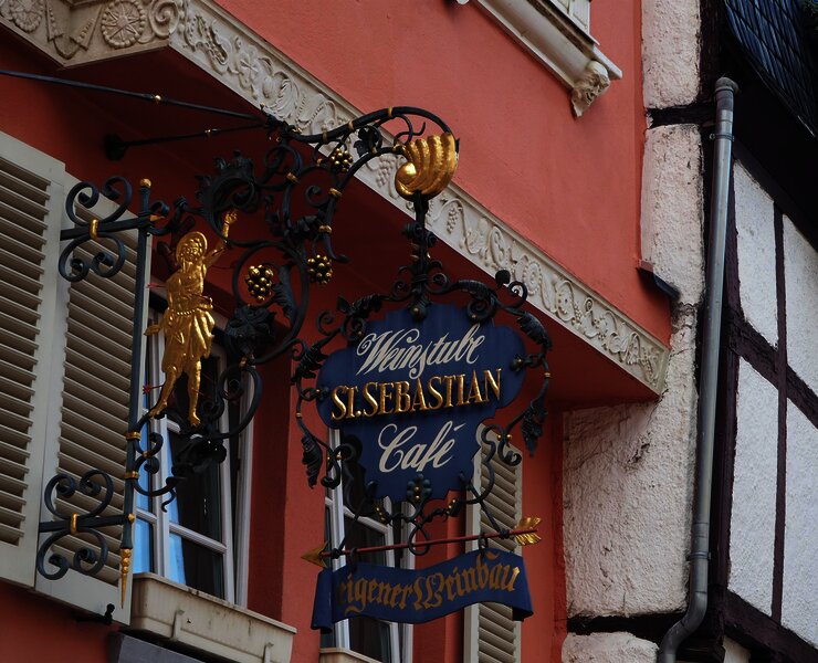 Cafe-Weinstube "St.Sebastian" 2