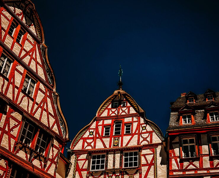 26B01ED7-20E0-4740-B219-B15E361E6950