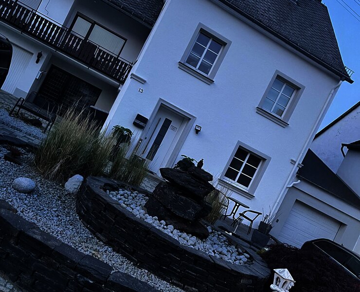 192AF0D3-0A8F-4B09-A4B9-22F104C349B8