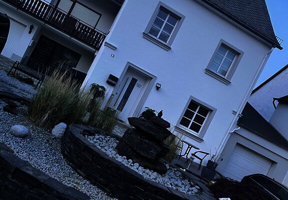 192AF0D3-0A8F-4B09-A4B9-22F104C349B8